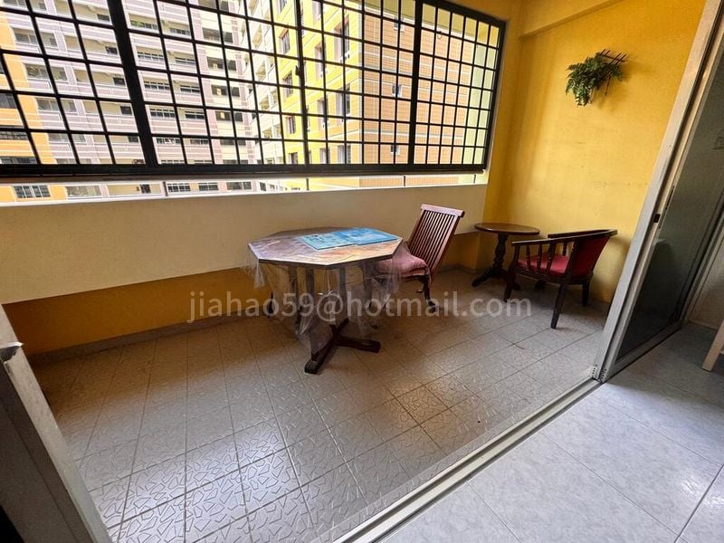 Common Room (HDB) for Rent in  230F Tampines Street 24 - Image 2