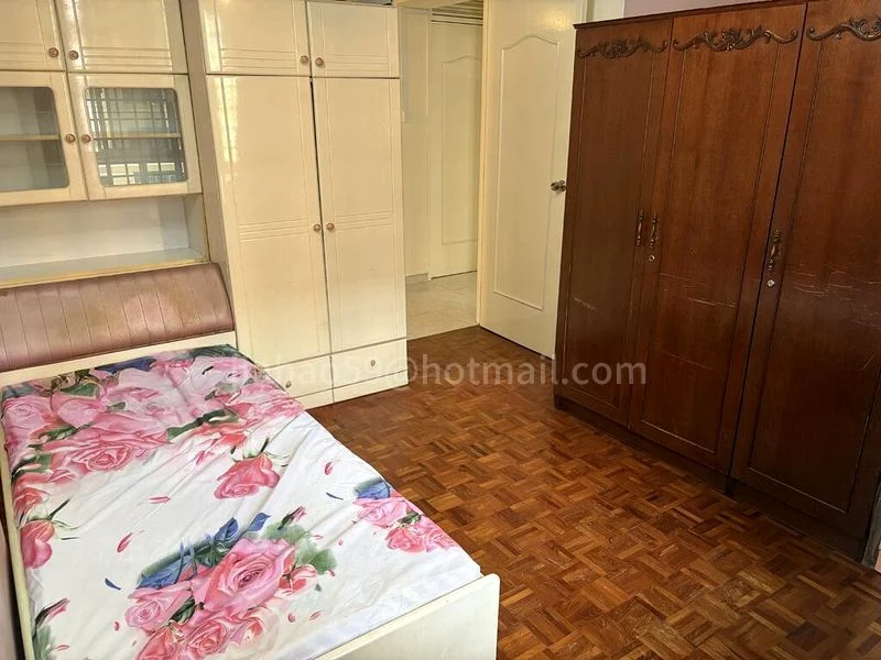 Common Room (HDB) for Rent in  230F Tampines Street 24 - Image 7