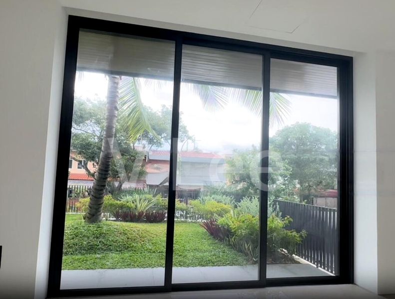 7 Bed Bungalow (Landed) for Sale in  Jurong Park - Image 2