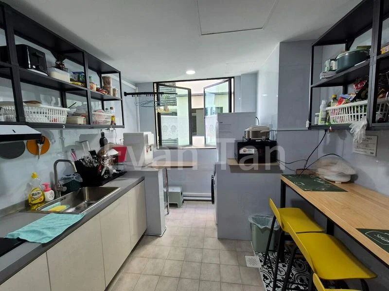 Common Room (Condo) for Rent in Simei Green Condominium - Image 3