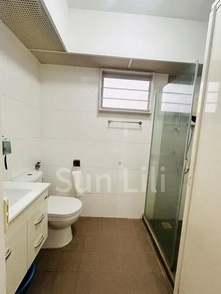 5 Room (5I) HDB for Sale in  289A Compassvale Crescent - Image 5