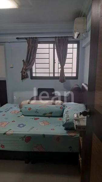 Common Room (HDB) for Rent in  239 Bukit Batok East Avenue 5 - Image 4