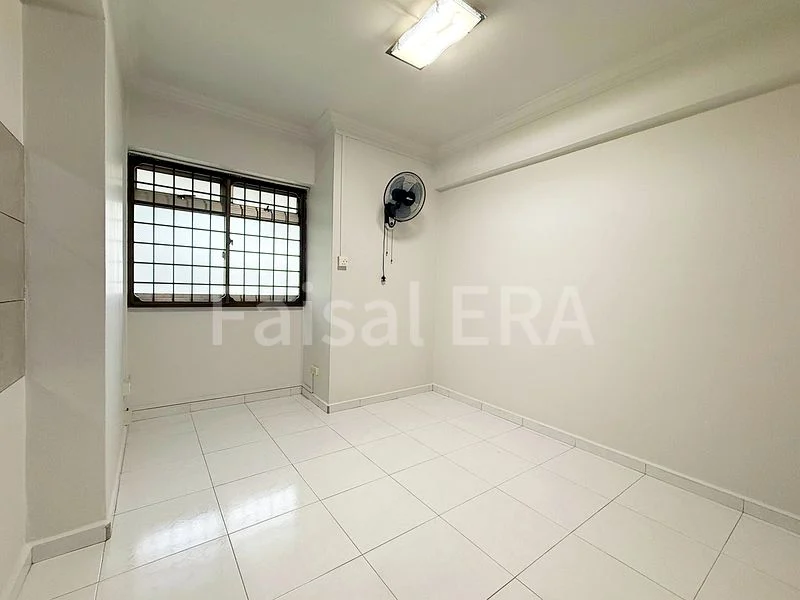 4 Room (4A) HDB for Sale in  19 Queen's Close - Image 10