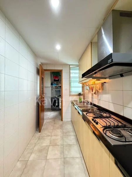 3 Bed Condo for Rent in  Sunglade - Image 7