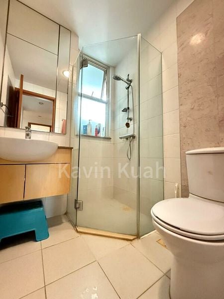 3 Bed Condo for Rent in  Sunglade - Image 1