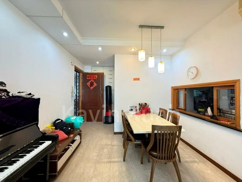 3 Bed Condo for Rent in  Sunglade - Image 8