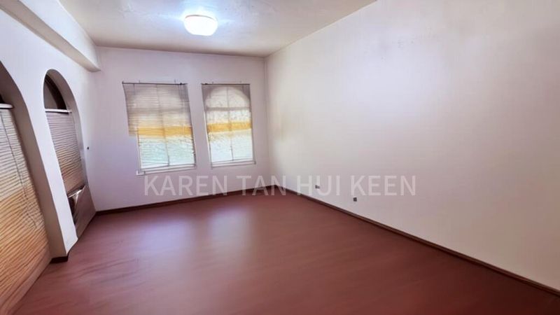 6 Bed Corner Terrace (Landed) for Sale in  Alkaff Oasis - Image 5
