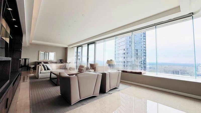 4 Bed Condo for Rent in  Ardmore Residence - Image 2