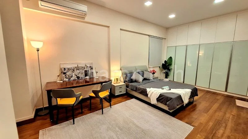 Master Room (Landed) for Rent in Chuan Place - Image 2