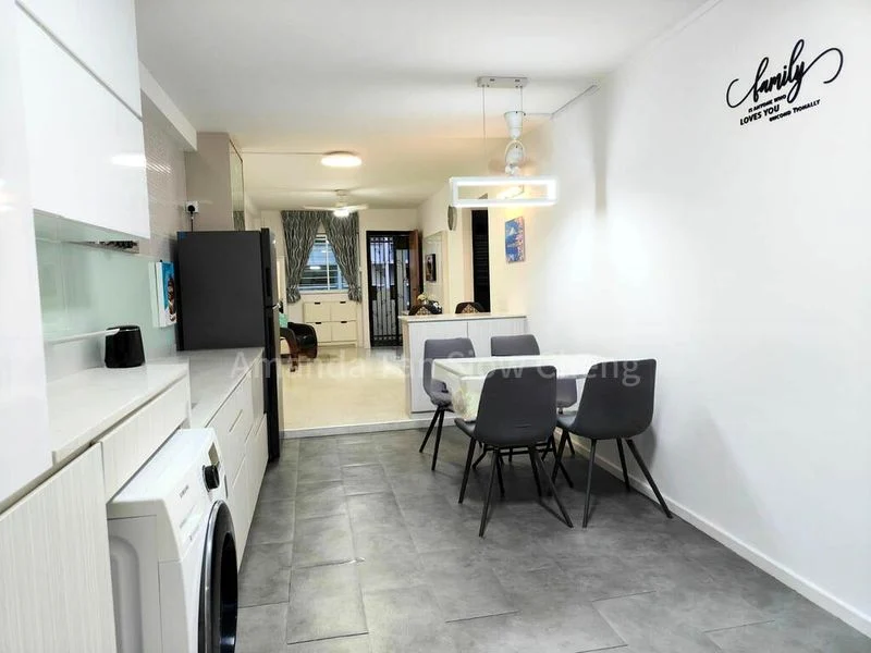 Room (HDB) for Rent in  364 Bukit Batok Street 31 - Image 5