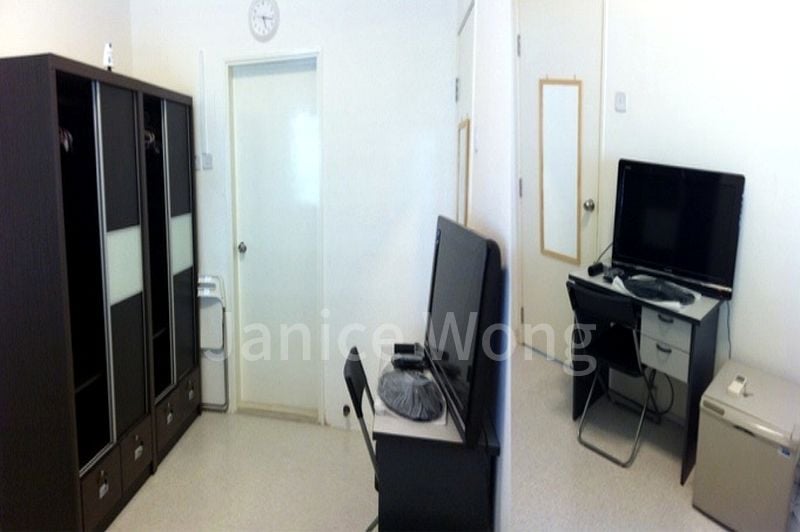 Master Room (Condo) for Rent in  People's Park Complex - Image 3