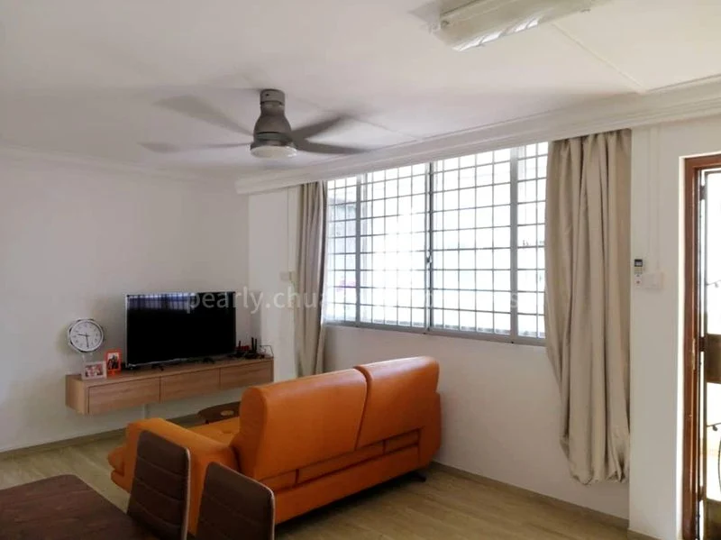 Common Room (HDB) for Rent in  130 Bishan Street 12 - Image 6