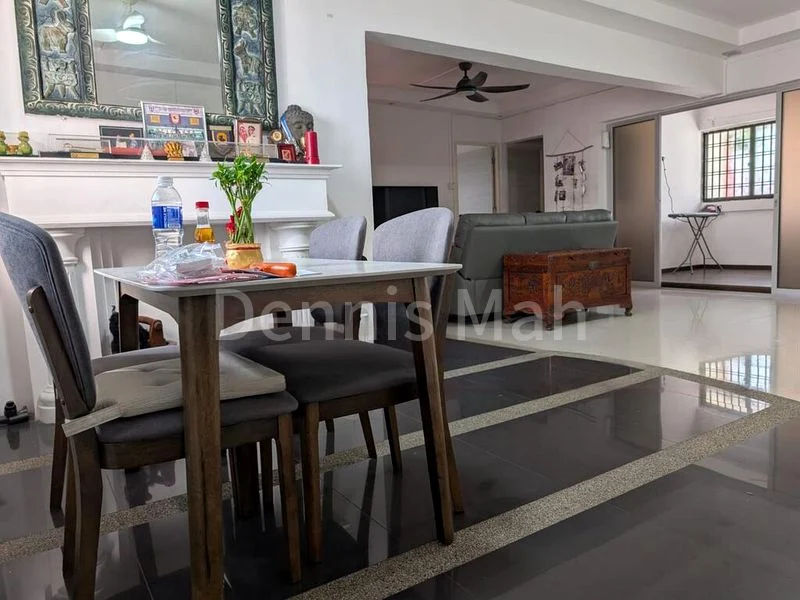 Room (HDB) for Rent in 209 Jurong East Street 21 - Image 9
