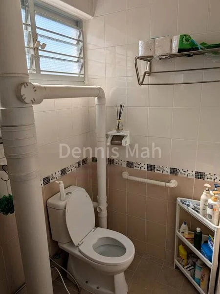 Room (HDB) for Rent in 209 Jurong East Street 21 - Image 10