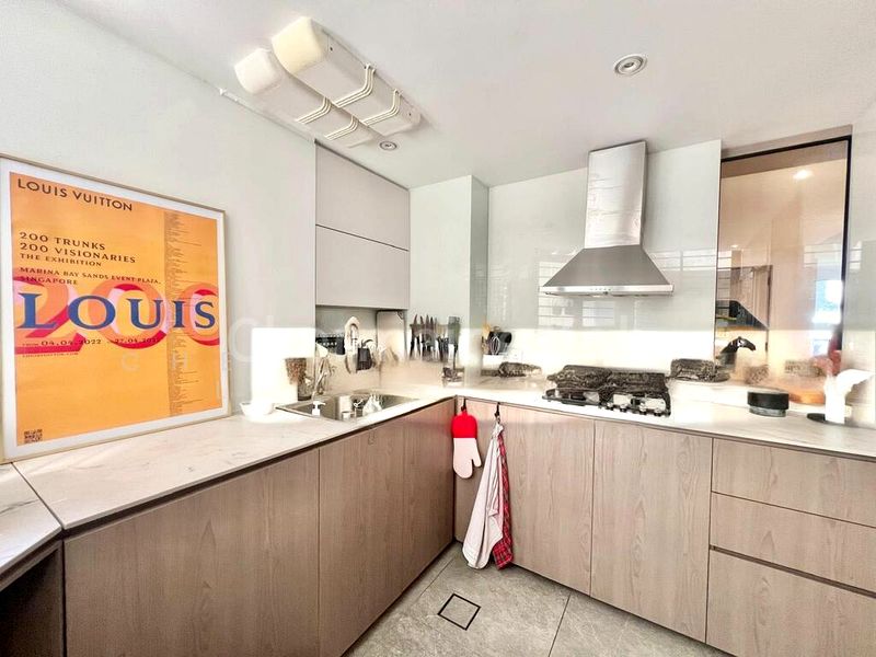 5 Bed Condo for Sale in  Hillcrest Arcadia - Image 3