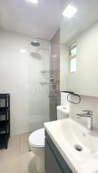 Common Room (Condo) for Rent in Chateau Le Fame - Image 9