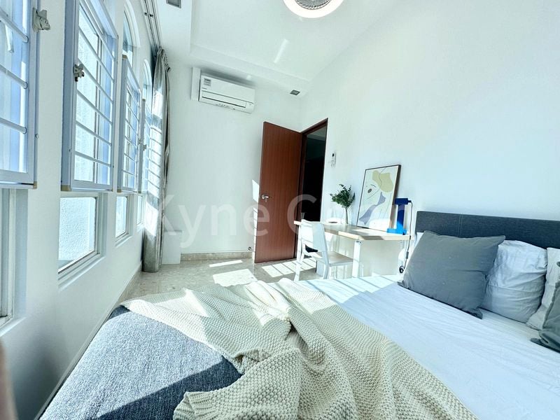 Common Room (Condo) for Rent in Chateau Le Fame - Image 4