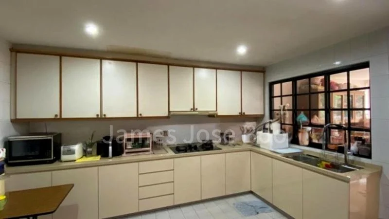 Common Room (Landed) for Rent in Jurong West Street 93 - Image 1