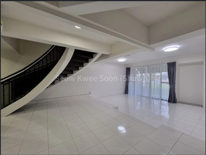 3 Bed Condo for Rent in  Chancery Court - Image 1