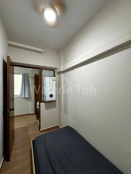 Common Room (Condo) for Rent in  Beauty World Centre - Image 3