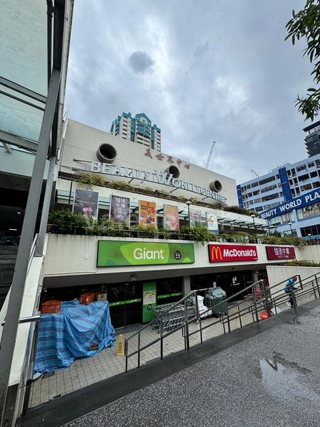 Common Room (Condo) for Rent in  Beauty World Centre - Image 10