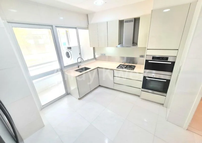 4 Bed Condo for Sale in Reflections At Keppel Bay - Image 1