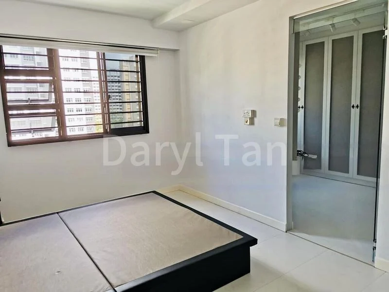 4 Room (4NG) HDB for Rent in  259B Punggol Field - Image 4