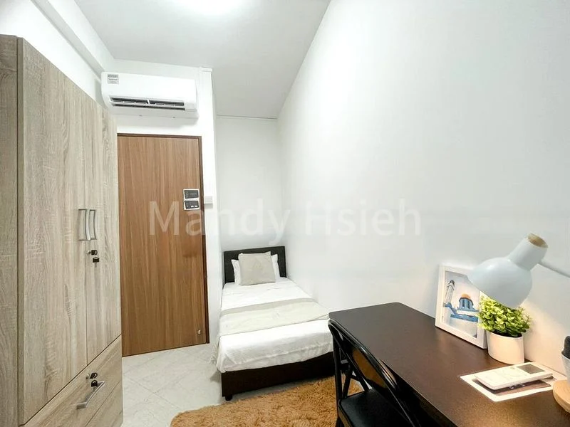 Common Room (Condo) for Rent in The Sterling - Image 6