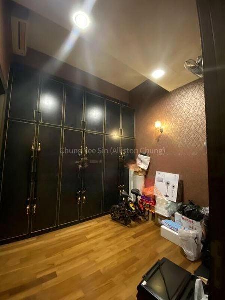 5 Bed Cluster House (Landed) for Sale in  The Greenwood - Image 3