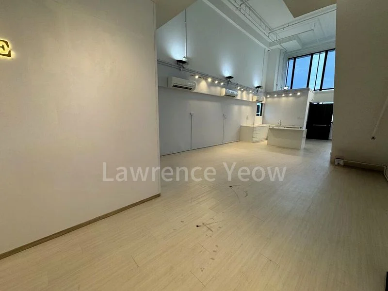 Light Industrial (B1) for Rent: Novelty Techpoint - Image 2