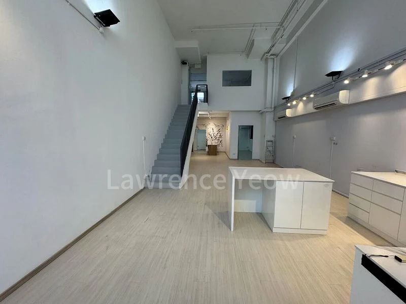 Light Industrial (B1) for Rent: Novelty Techpoint - Image 4
