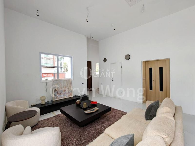 6 Bed Semi-Detached House (Landed) for Sale in  Toh Estate - Image 18