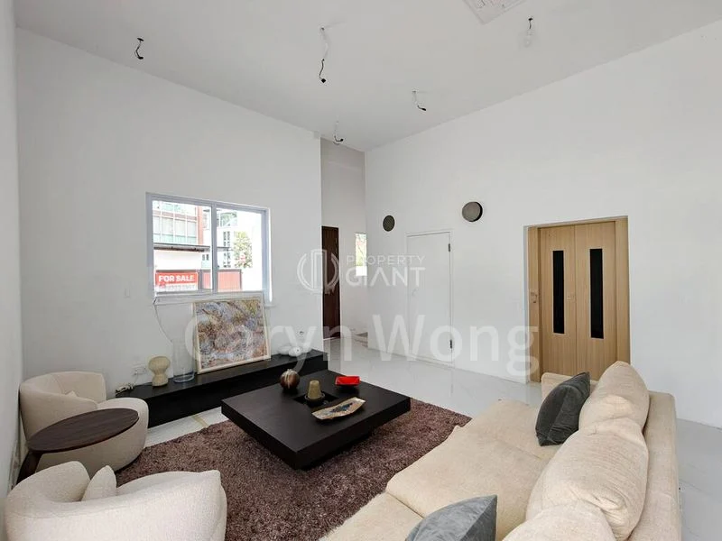 6 Bed Semi-Detached House (Landed) for Sale in  Toh Estate - Image 9