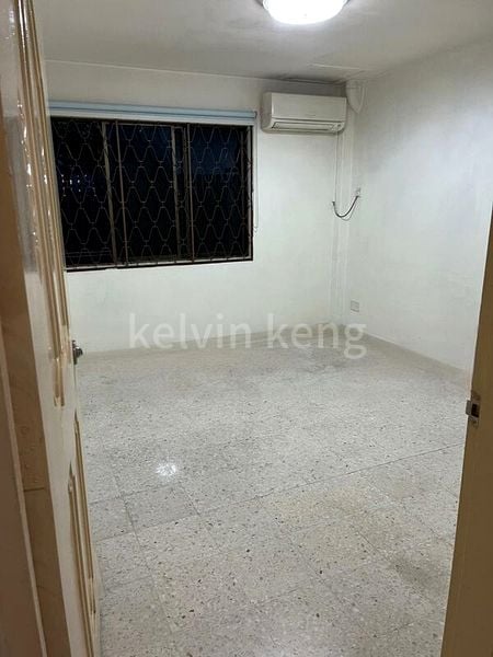 5 Bed Semi-Detached House (Landed) for Rent in Sennett Estate - Image 4