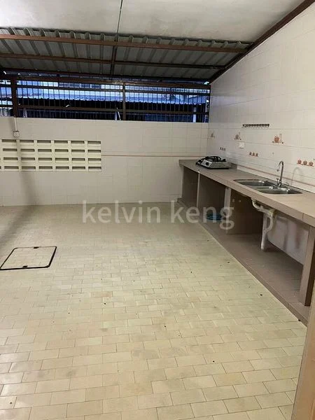 5 Bed Semi-Detached House (Landed) for Rent in Sennett Estate - Image 10