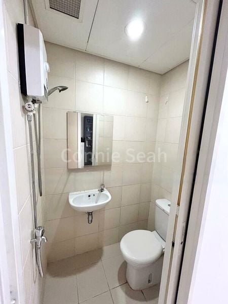Room (Condo) for Rent in The Sail @ Marina Bay - Image 11