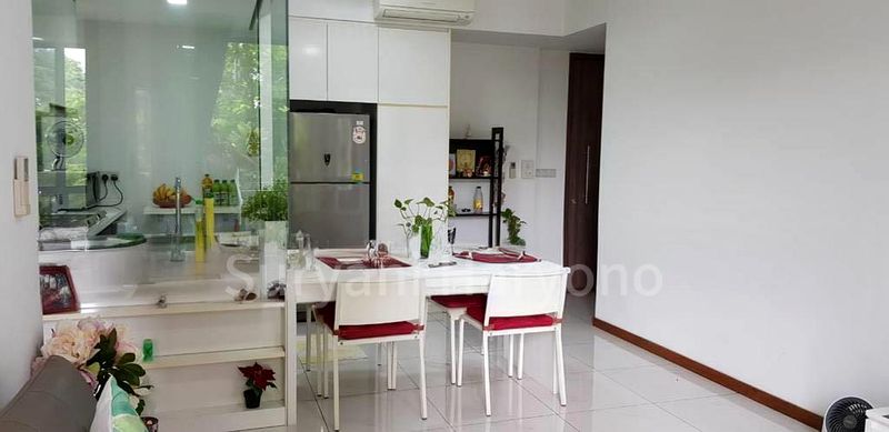 2 Bed Condo for Rent in  Palm Isles - Image 2