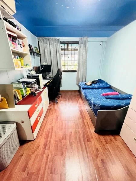 5 Room (5I) HDB for Sale in  537 Woodlands Drive 16 - Image 3