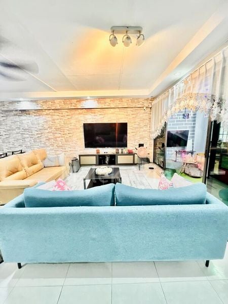 5 Room (5I) HDB for Sale in  537 Woodlands Drive 16 - Image 8