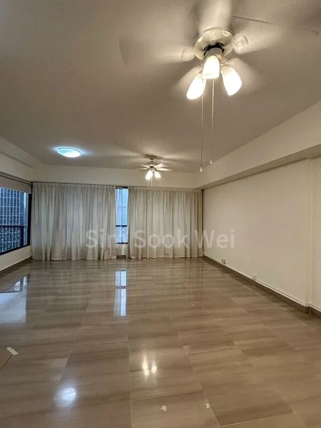 4 Bed Condo for Sale in  Yong An Park - Image 1