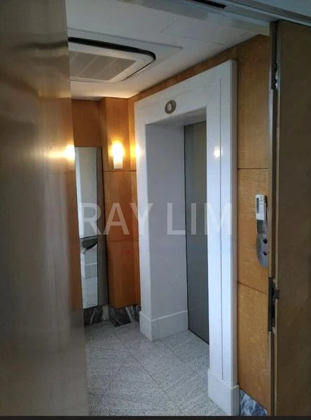 4 Bed Condo for Rent in  Grange 70 - Image 1