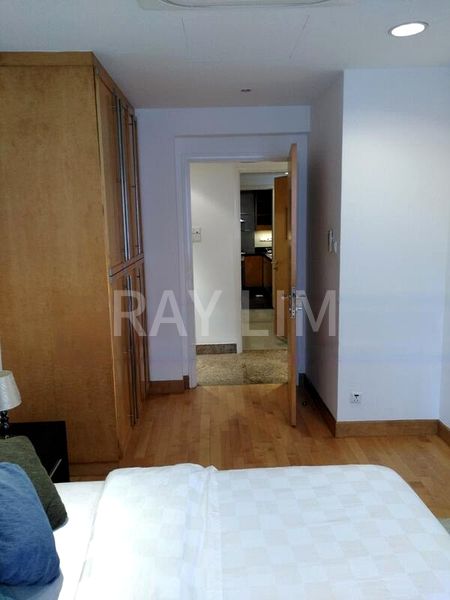 4 Bed Condo for Rent in  Grange 70 - Image 8