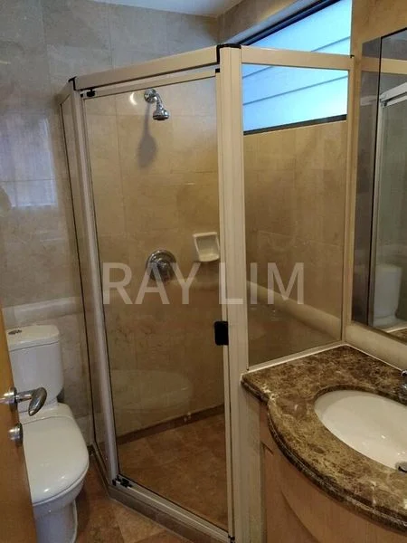 4 Bed Condo for Rent in  Grange 70 - Image 3