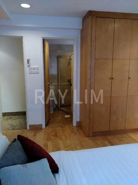 4 Bed Condo for Rent in  Grange 70 - Image 7