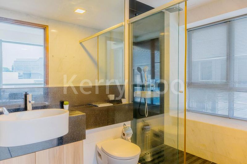 3 Bed Condo for Rent in  Alexis - Image 10