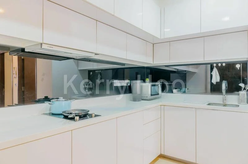 3 Bed Condo for Rent in  Alexis - Image 4