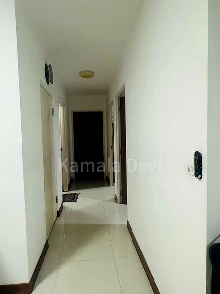 4 Room (4NG) HDB for Rent in  293A Bukit Batok Street 21 - Image 2