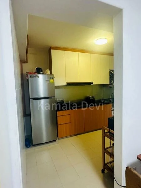 4 Room (4NG) HDB for Rent in  293A Bukit Batok Street 21 - Image 7