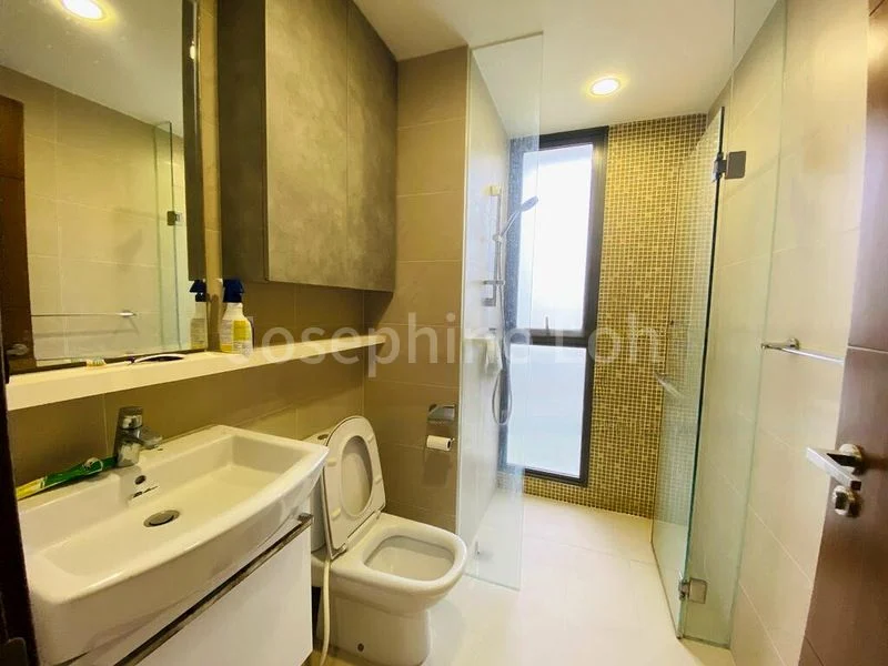 3 Bed Condo for Rent in  The Miltonia Residences - Image 7