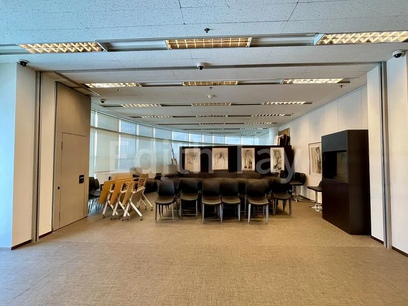 Light Industrial (B1) for Rent: Breadtalk IHQ - Image 3